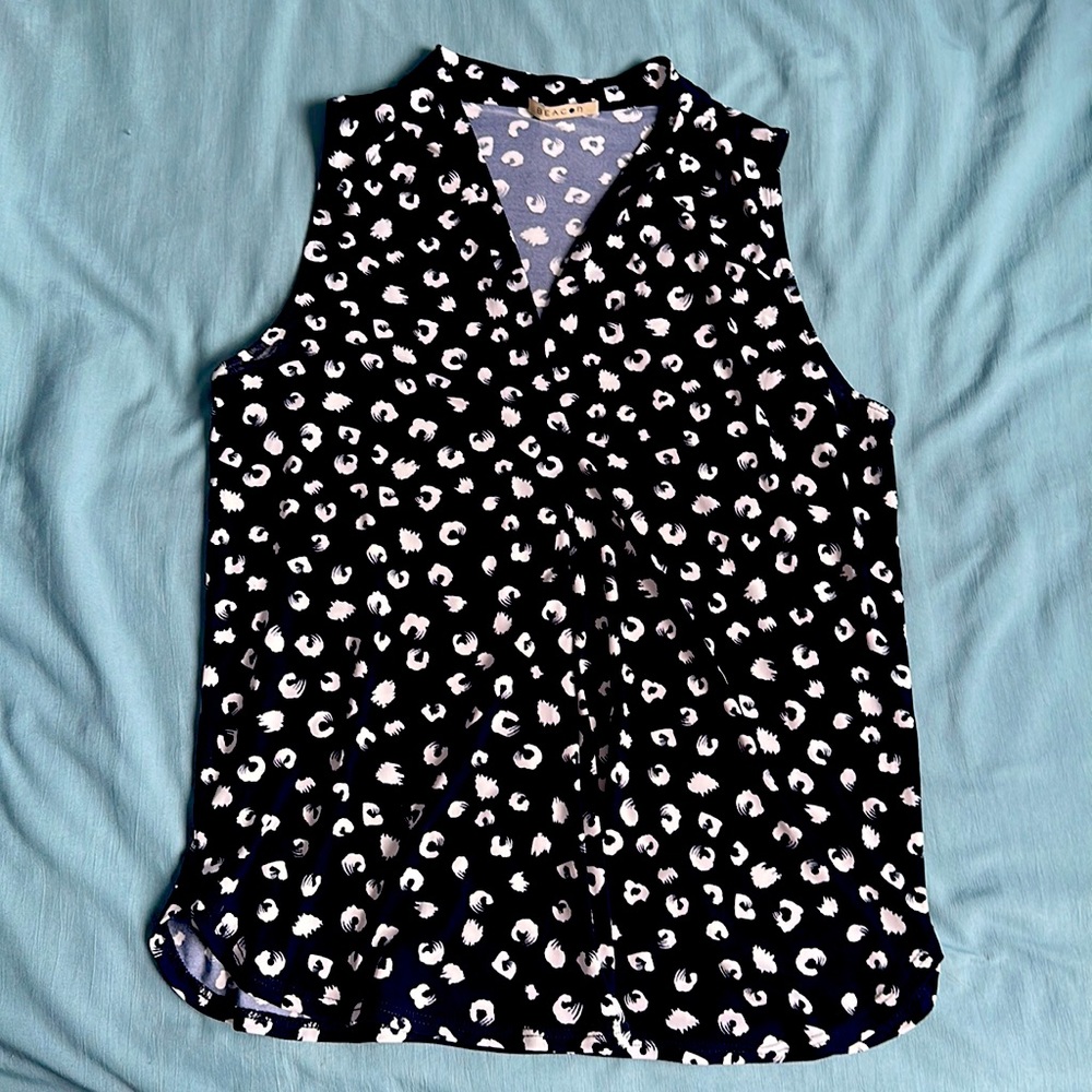 Pleat Detail Knit Top